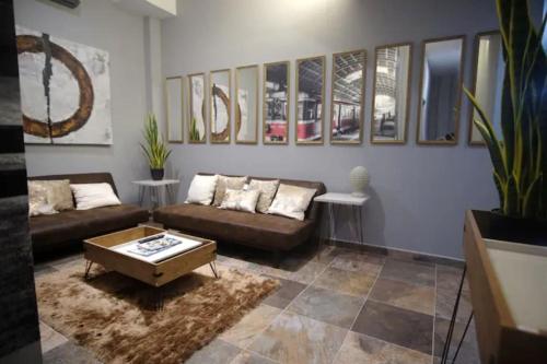 AmazINN Places Rooftop and Jacuzzi