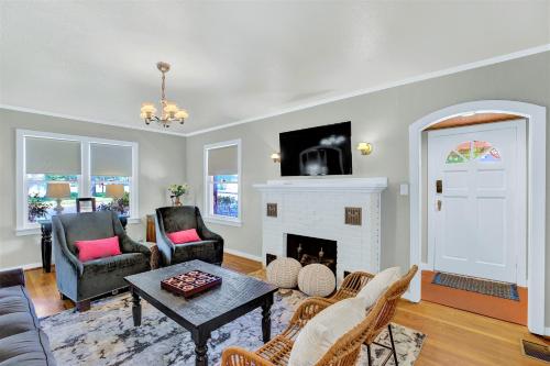 Just Steps to Main St-Charming Downtown Fred Home! - image 11