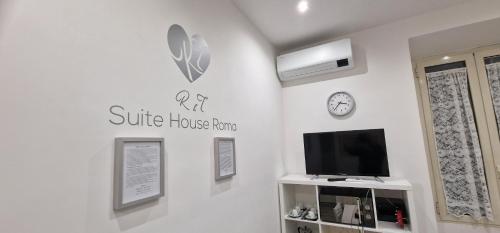 R.&T. Suite House Roma, Рим (фото 9)