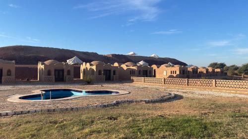 Peldbaseins, Shanda Lodge Desert Resort in Mut