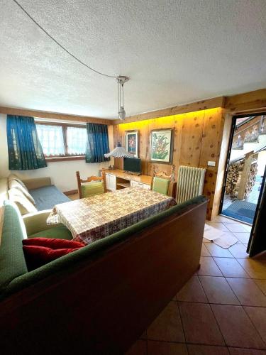 Chalet Garden - image 4