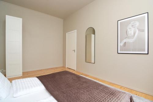 120SQM Amazing 3 BR Apt - Heart of Copenhagen - image 5