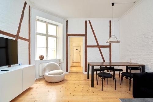 120SQM Amazing 3 BR Apt - Heart of Copenhagen - image 12
