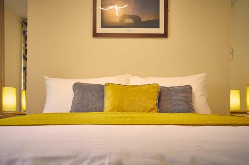 . Host & Stay - St John's Chapel