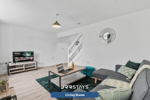 Wolverhampton - Amazing 3 Bedroom, Sleeps 6, Wi-Fi - JRR Stays gîte à louer Genito Urinary Medicine Dept