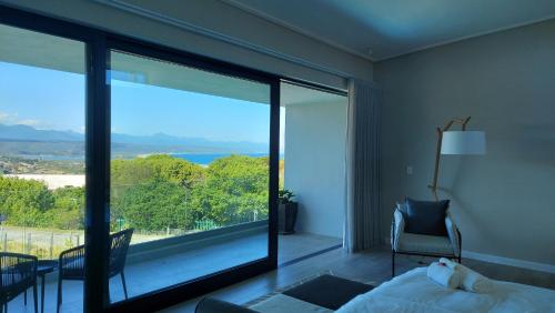 Superior Apartment image 8