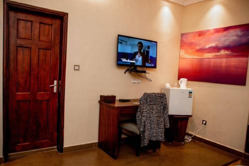 Double Room image 4
