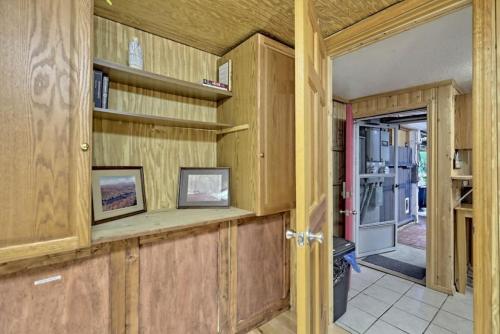 Tibors Landing on Lake Burton