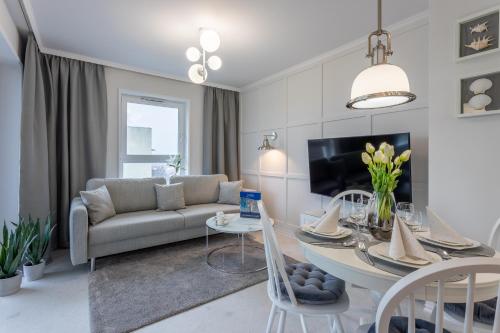 บริการและสิ่งอำนวยความสะดวก, Ambria Apartments Sun Towers in สไวนูจซี