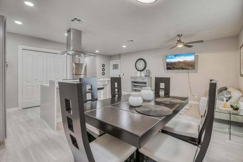 My Cozy Duplex B in the heart of West Side, El Paso