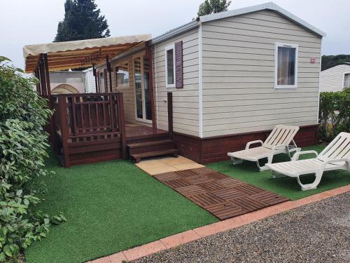 Mobil home MAXI CONFORT SUR LA COTE D'AZUR in Cais