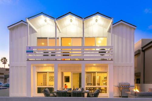 NB-4100A Newport Temptation - image 3