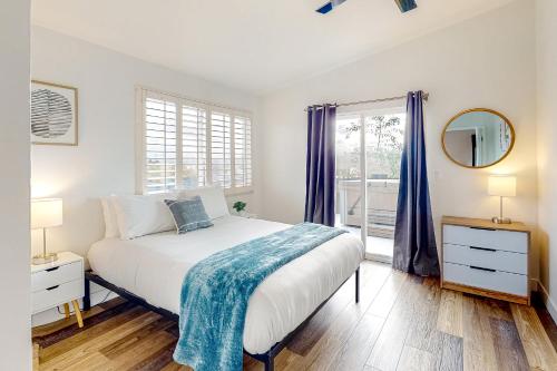 Merlin Place Magic in Oceanside, USA