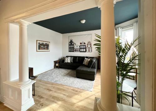 Apartment - Split Level