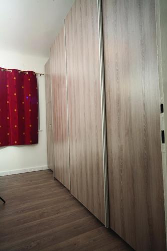 Judy and Sandor Apartmen - image 2