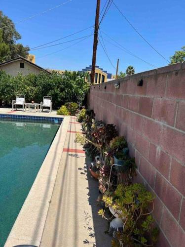 Vacation Rental w Pool &Garden 6 Guests near CSUN