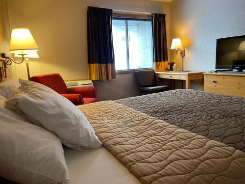 1 queen bed