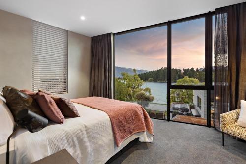 The Ivy Box Apartment - image 2
