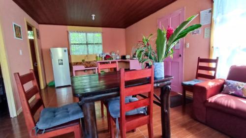 Cabanas Tico Gringo in Drake Bay