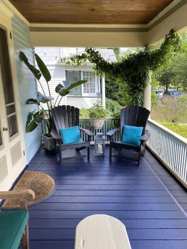 3 - 4 Bdrm Victorian Beach House in Asbury Park, USA