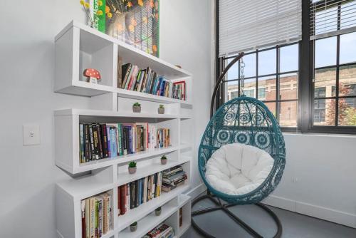 5103 Peters New Industrial Loft on Lebanon Bike Trail in Maineville, USA