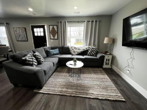 956 Olympia Drive Brand New Mason Home with Luxurious Finishes in Mason, USA