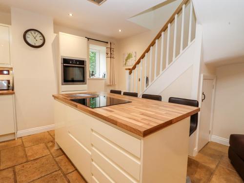 Buitenkant, The Stables in Salford