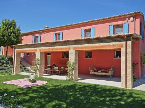  Belvilla by OYO Villa Cucco in Fossombrone