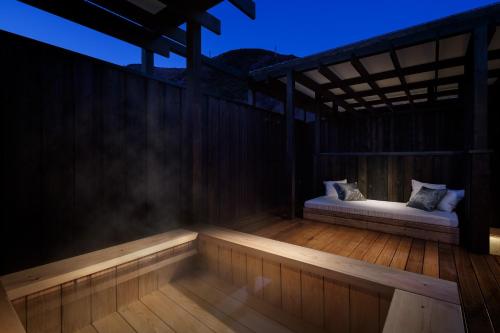 Exective Twin Room witn Open-Air Bath room in Hotel Zagakukan