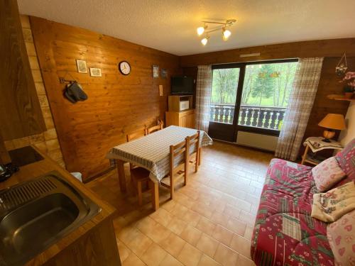 Appartement La Chapelle-d'Abondance, 2 pièces, 6 personnes - FR-1-692-41 La Chapelle d Abondance