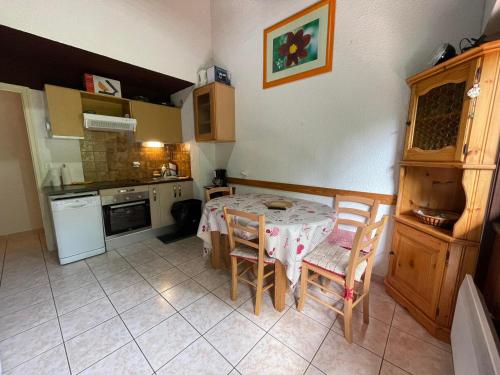 Appartement Abondance, 2 pièces, 4 personnes - FR-1-692-38