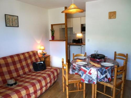 Appartement Bagnères-de-Luchon 2 pièces 4 personnes - FR-1-313-127 - image 10