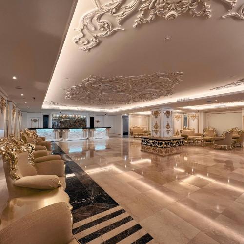 Puteri Wing - Riverside Majestic Hotel photo 3