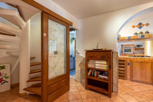 Kitchen, Villa Turchese With Pool/ Depandance Turchese With Pool - Happy Rentals in Alghero