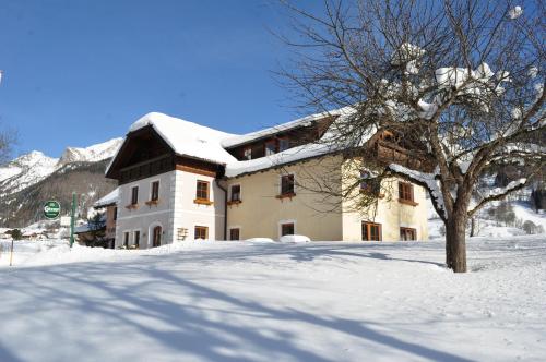 Landhotel Lacknerhof, Mariapfarr bei Sankt Egidi