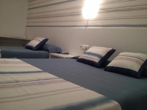 1 double bed