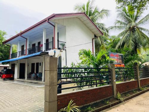 Akeesha Rest Kataragama