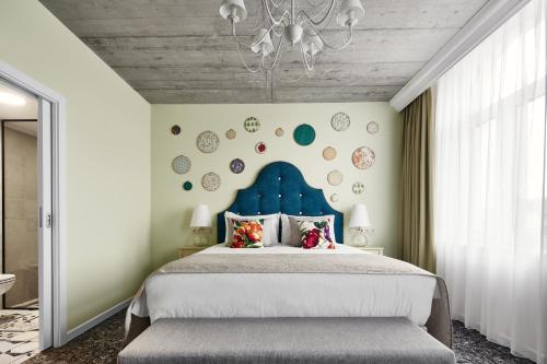 411680793 Hotel Indigo Krakow - Old Town by IHG