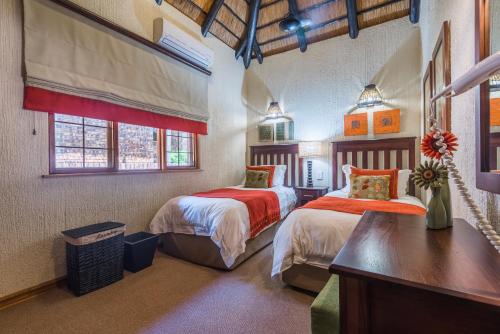 Kruger Park Lodge Unit No 521 with Private Pool