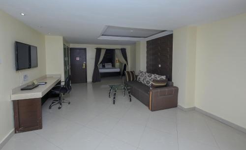 KSF Place now HOFTAN APARTMENT LTD Alaka – Lagos, NY
