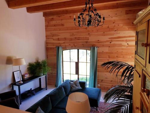 Cottage chaleureuse en pleine nature dans le calme
