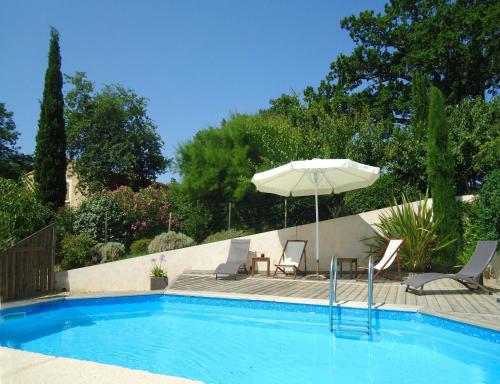 CHAMBRES D'HOTES "MAISON PONS" proche UZES - PONT DU GARD - Saint-Laurent-la-Vernède