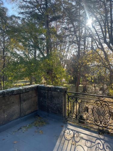 陽台/露台, Suite le Quervalat dans magnifique bastide 18eme in 郊區