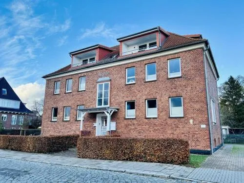 Haus Auguste, Strandlaeufer in Warnemünde, Deutschland