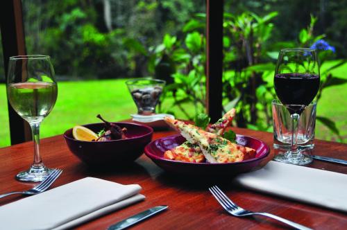 Black Spur Inn