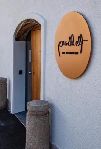  pradl elf my- apartment, Innsbruck bei Hall in Tirol