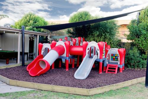 Lake Mulwala Hotel – Mulwala, WV