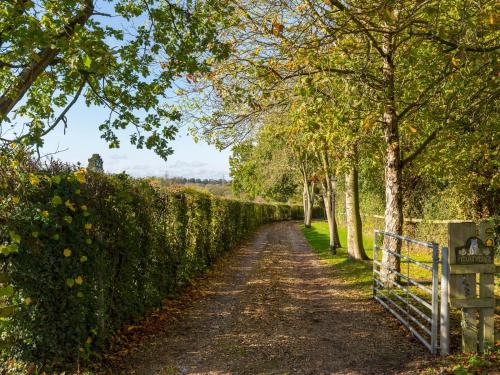 Pass the Keys Rural Retreat in Rowington, Warwickshire