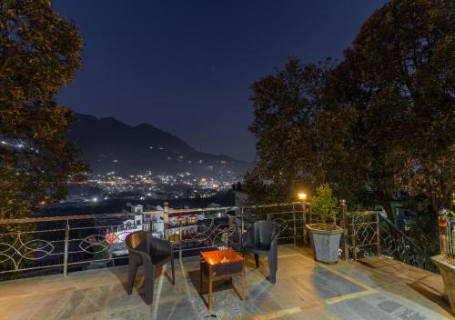 SaffronStays Willow Castle, Bhimtal - pet-friendly home near Bhimtal lake