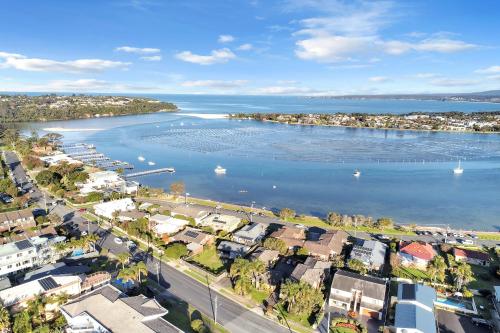 Penguin Lakeview Merimbula Room Type - One-Bedroom Apartment